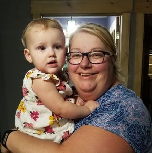 Meet your Posher, Lorraine